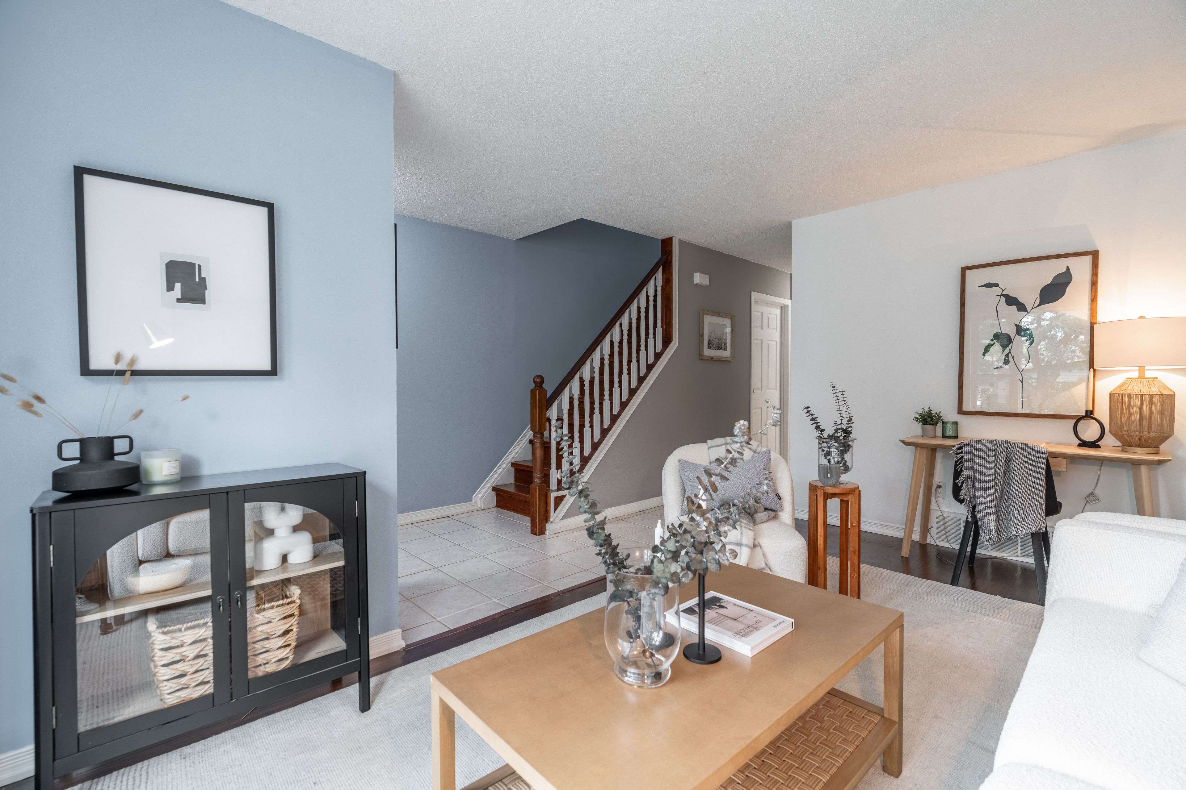 Hamilton, ON L9C 4P8,117 Bonaventure DR #16