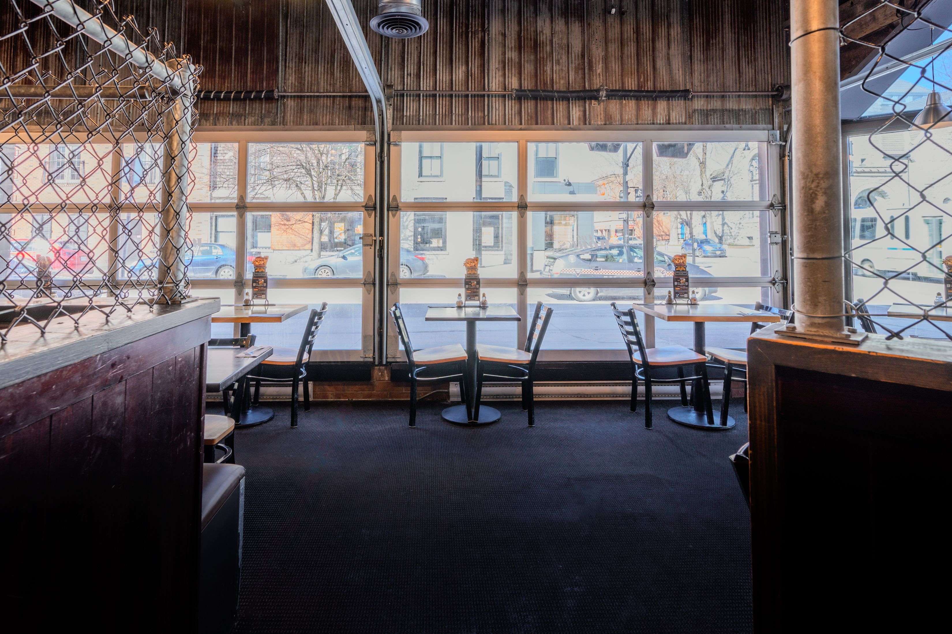 Kingston, ON K7L 1B5,298 Princess ST