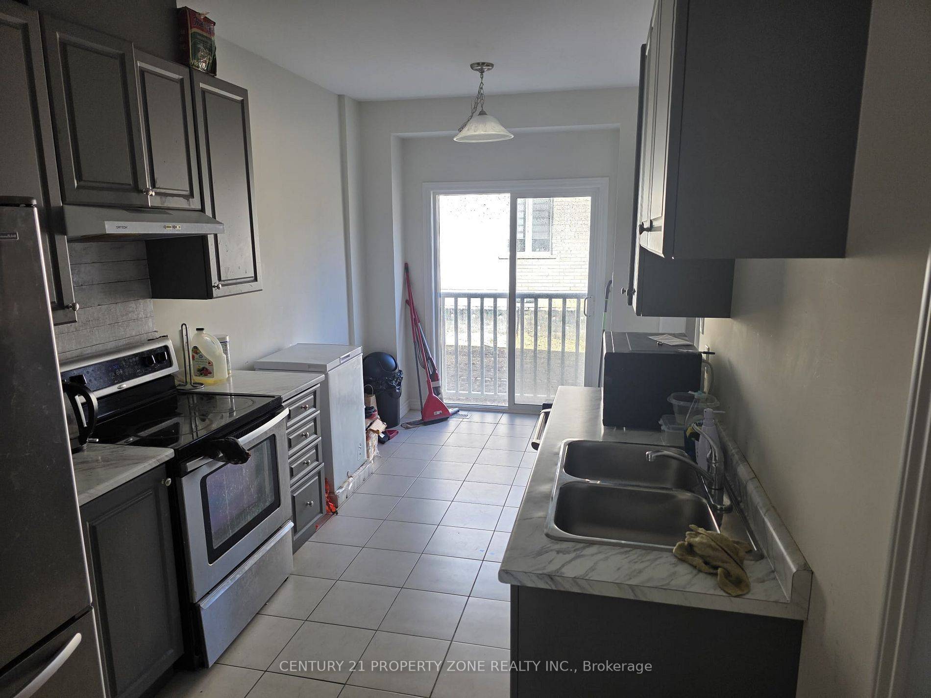 Thorold, ON L2V 0J6,36 Bruton ST