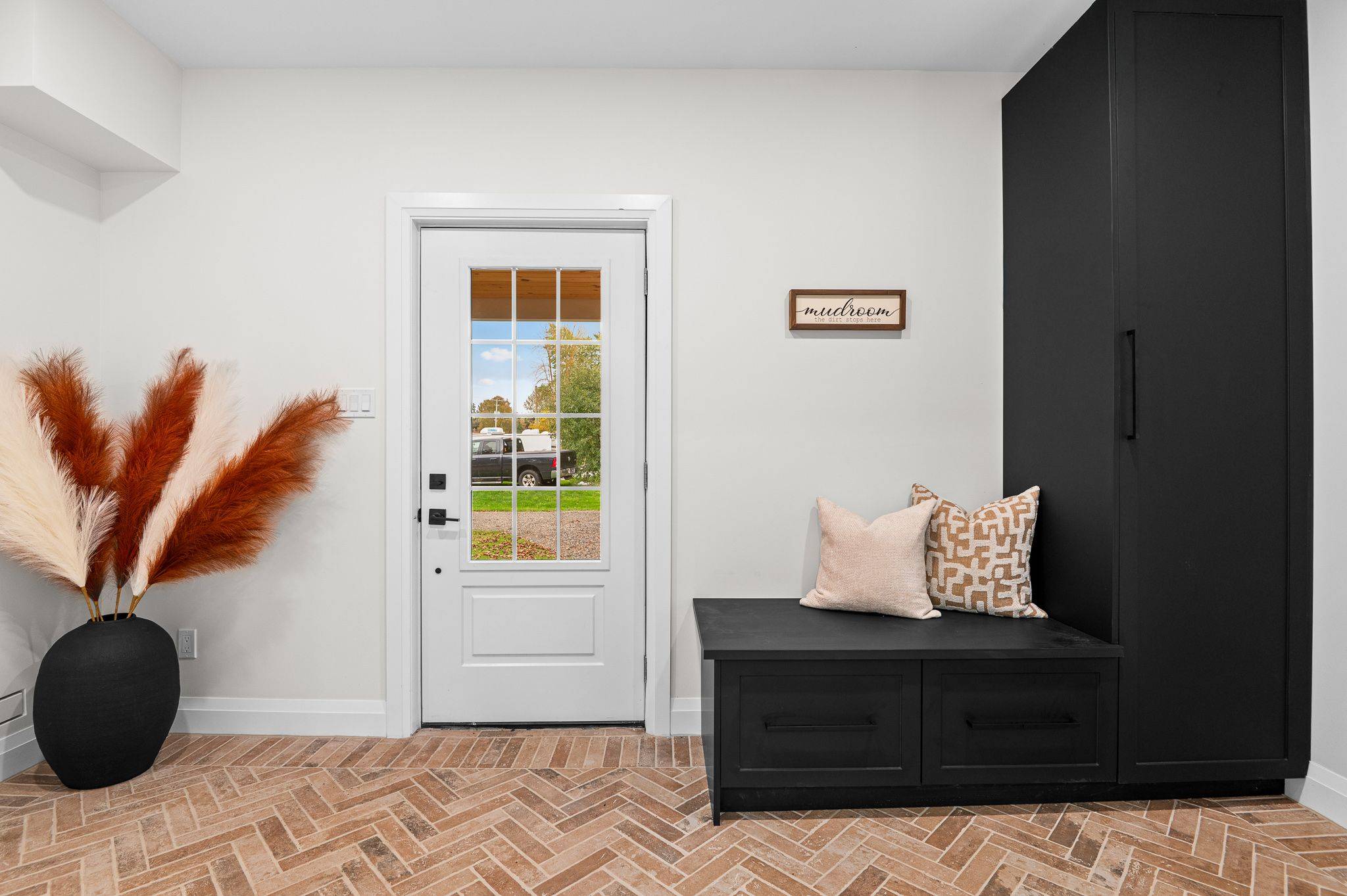 Wellington North, ON N0G 1A0,349 Smith ST