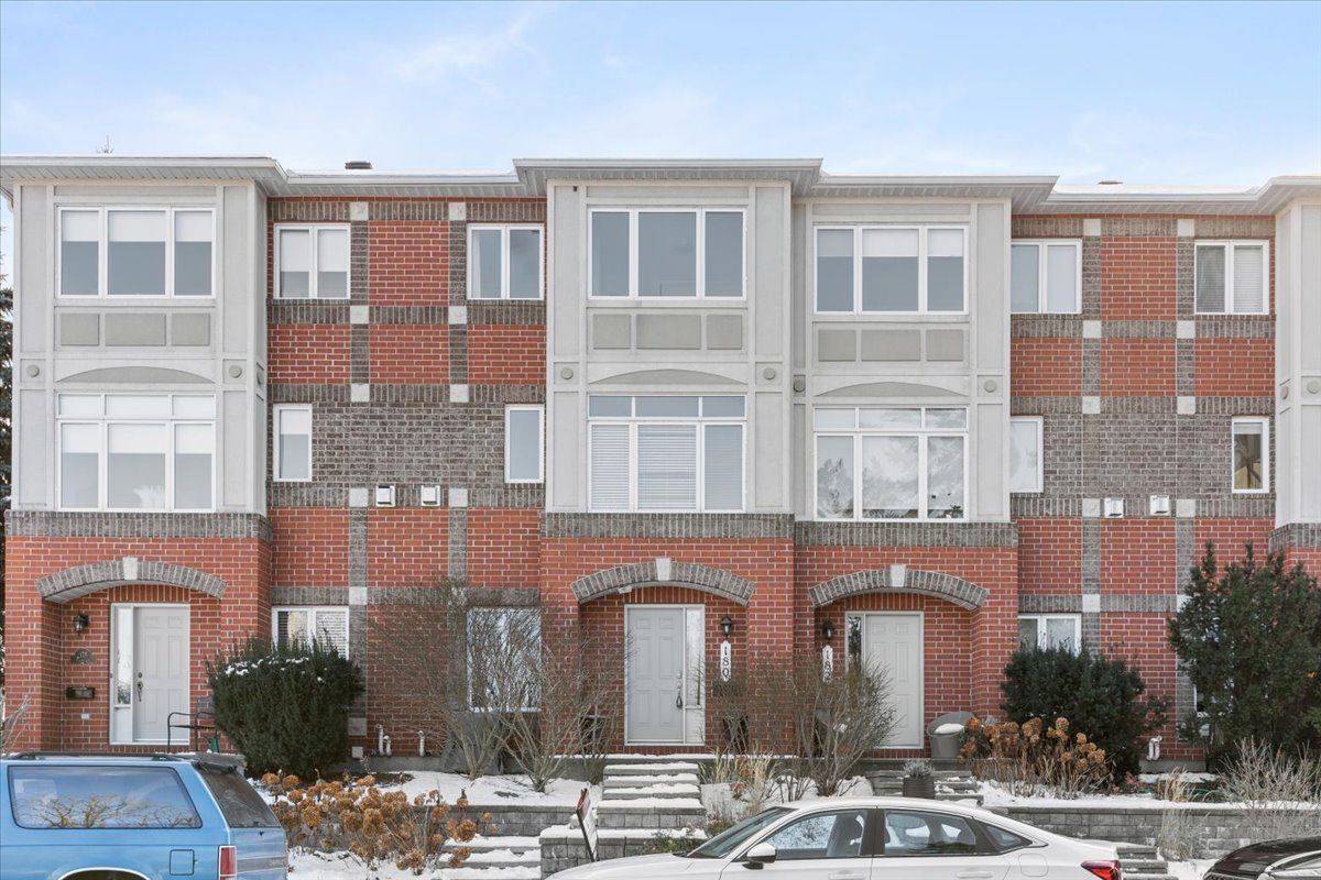 Westboro - Hampton Park, ON K1Z 1B8,180 Clearview AVE