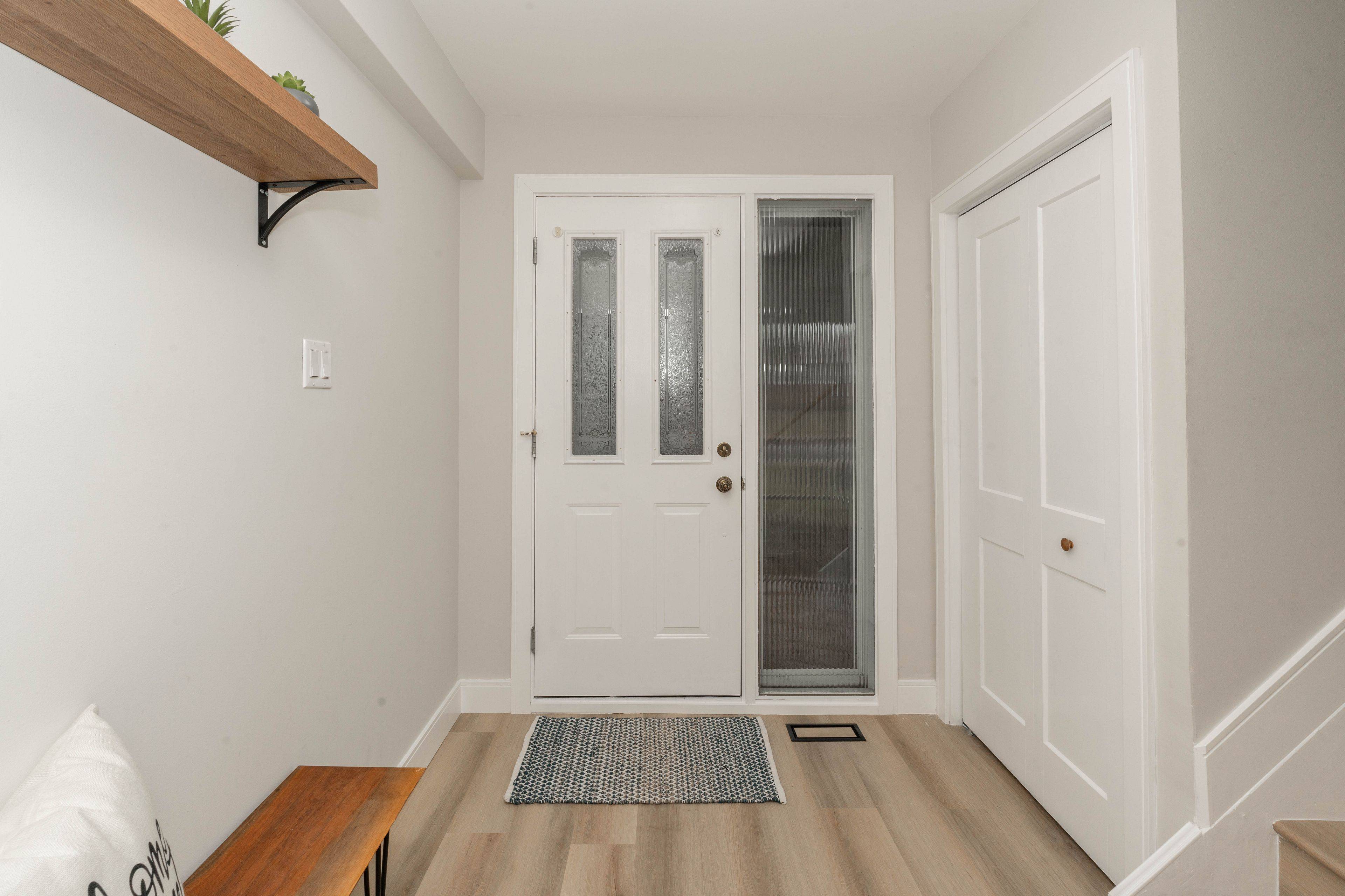 Hamilton, ON L9C 1J2,51 Delmar DR