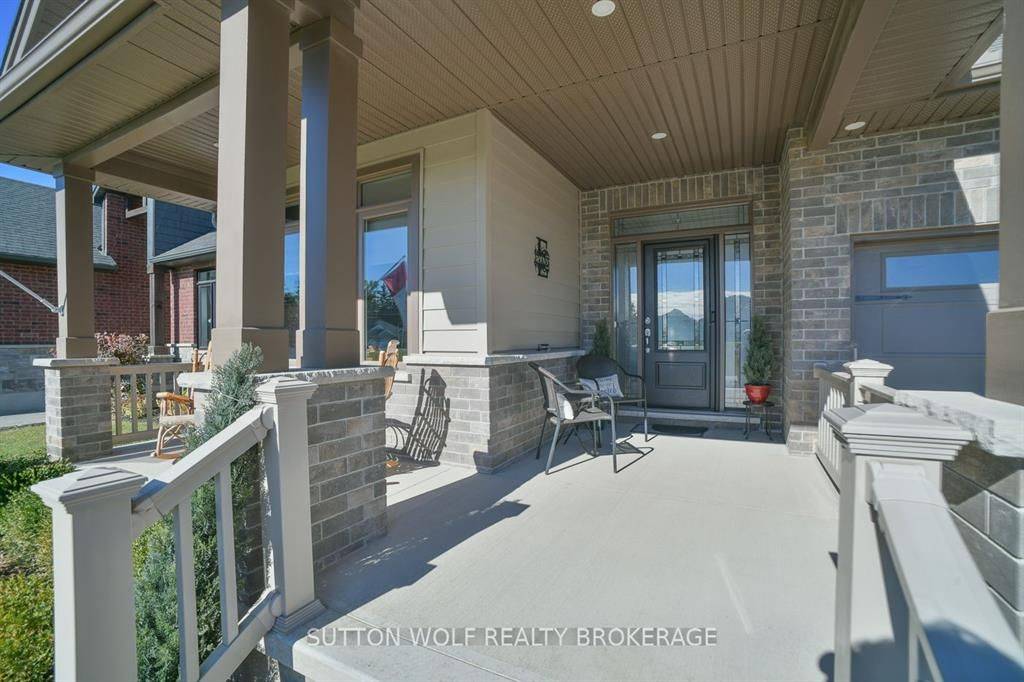 Strathroy-caradoc, ON N7G 0G5,14 Elwood ST