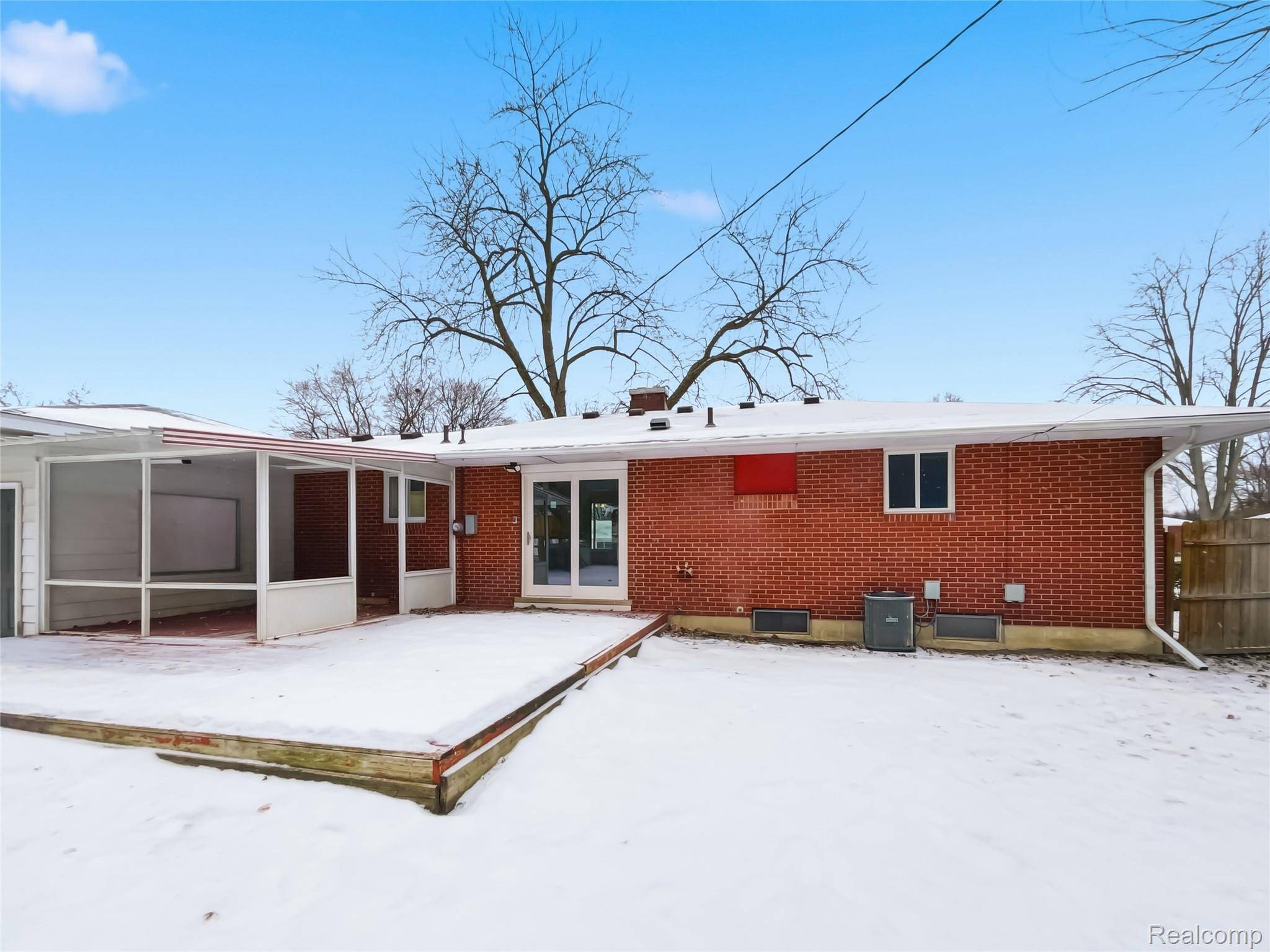 Waterford, MI 48328,770 Sheryl DR