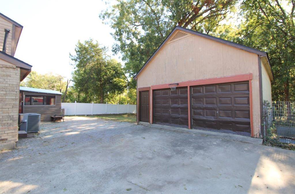 Lancaster, TX 75134,1521 W Springcrest Circle