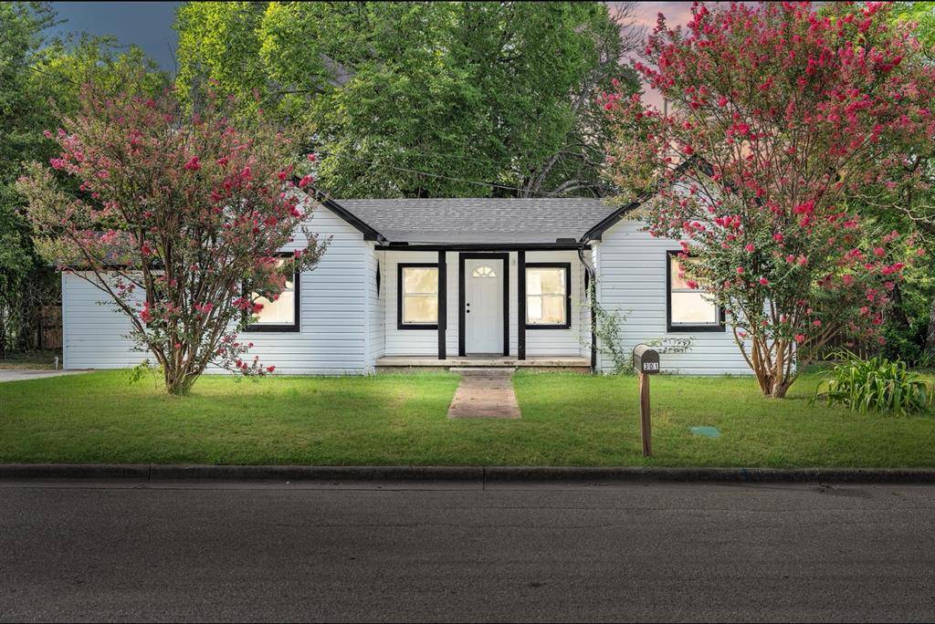 Lacy Lakeview, TX 76705,301 E Craven Avenue