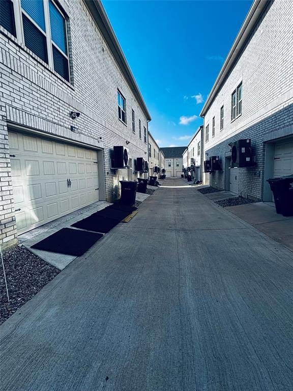 Arlington, TX 76010,1939 Bel Air Drive