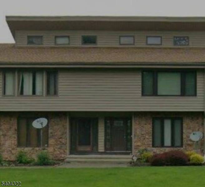 Andover Twp., NJ 07848,132 Mcpeek Rd