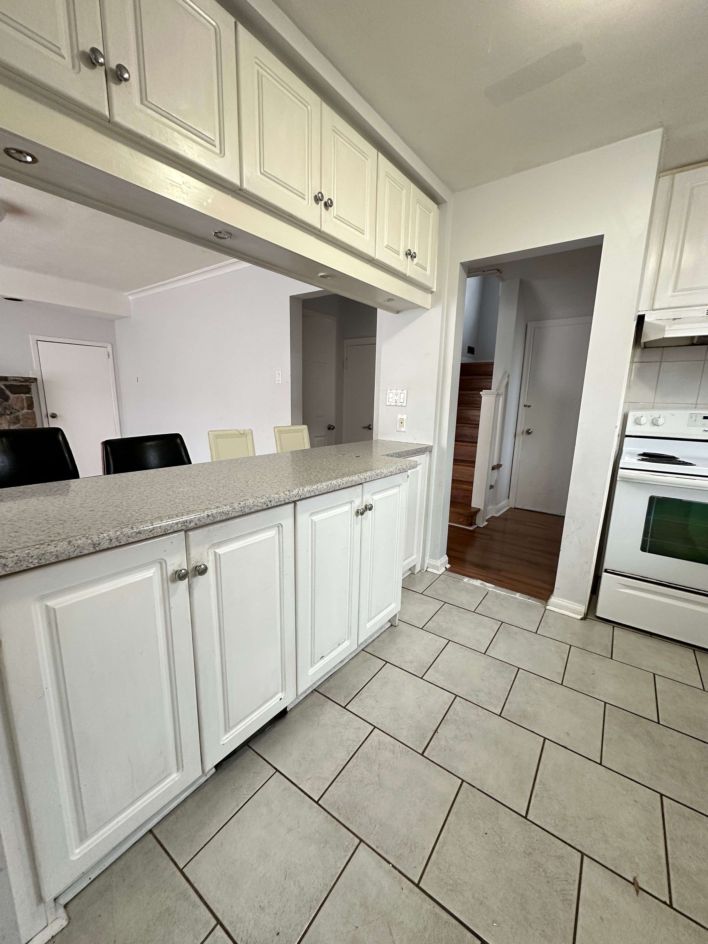 Toronto C14, ON M2N 4R9,218 Finch AVE E #Main