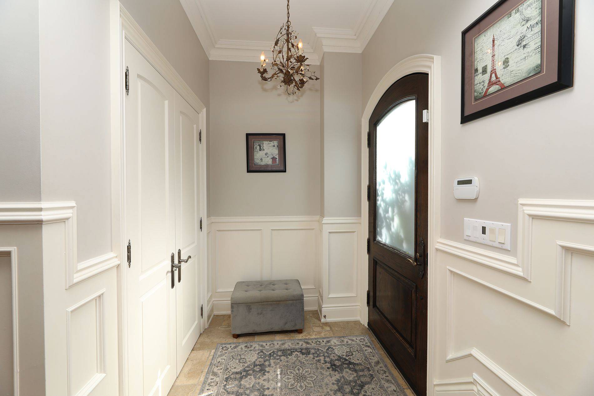 Toronto C04, ON M5M 1H4,370 Douglas AVE