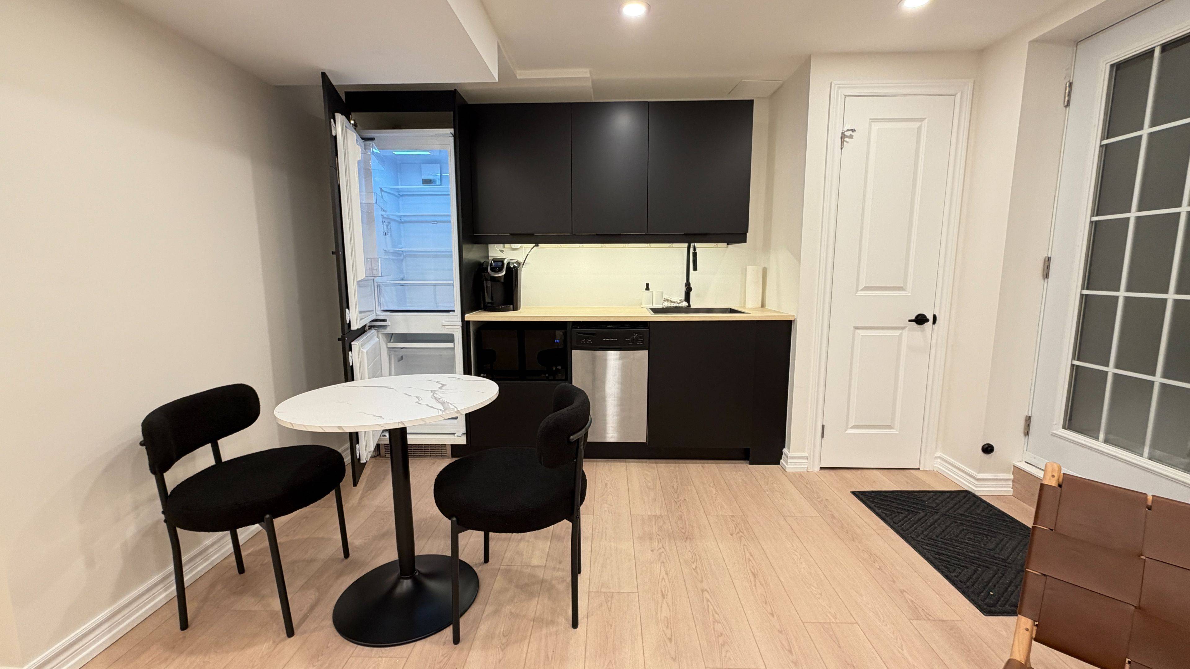 Oshawa, ON L1K 2V4,1371 Linstead ST