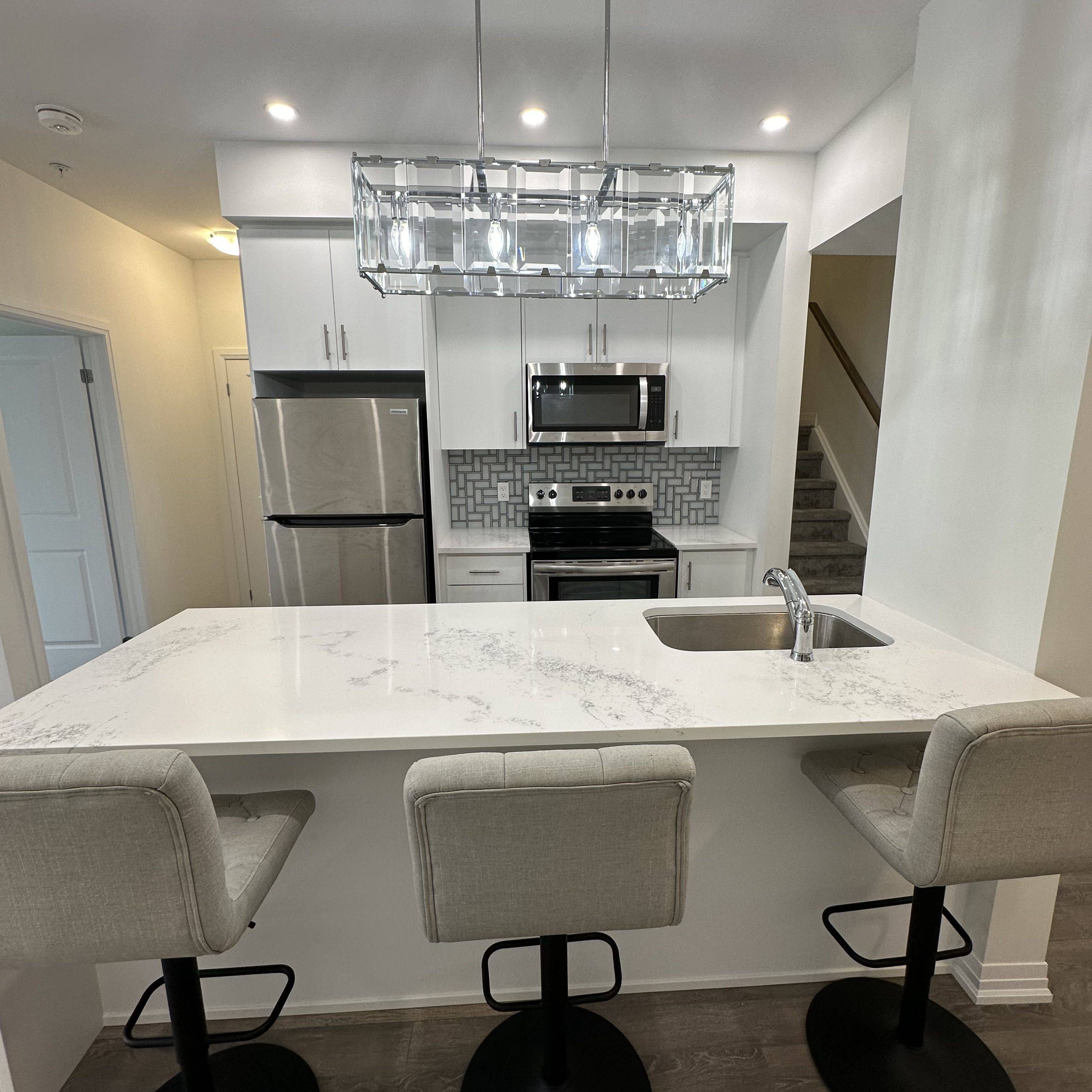 Pickering, ON L1X 0L2,2635 William Jackson DR #311