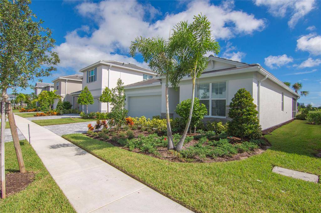 Vero Beach, FL 32967,8372 Beagle Terrace