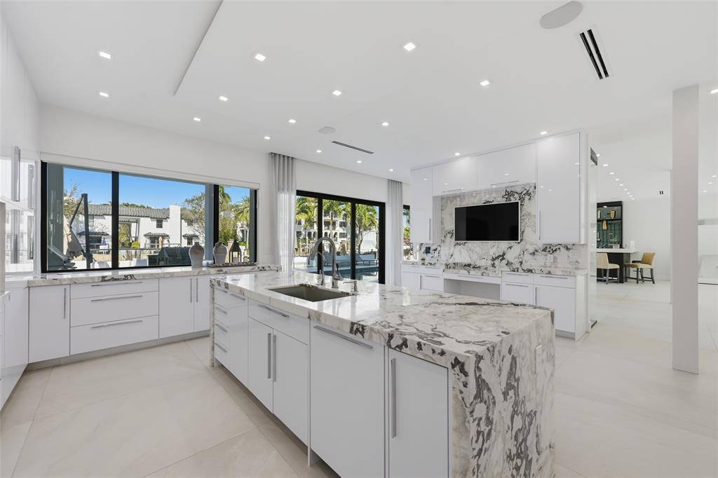 Fort Lauderdale, FL 33316,1517 SE 12th Ct