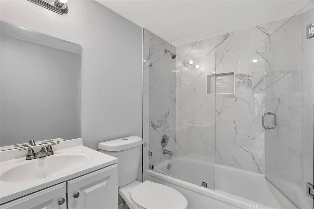 Lauderhill, FL 33319,Address not disclosed