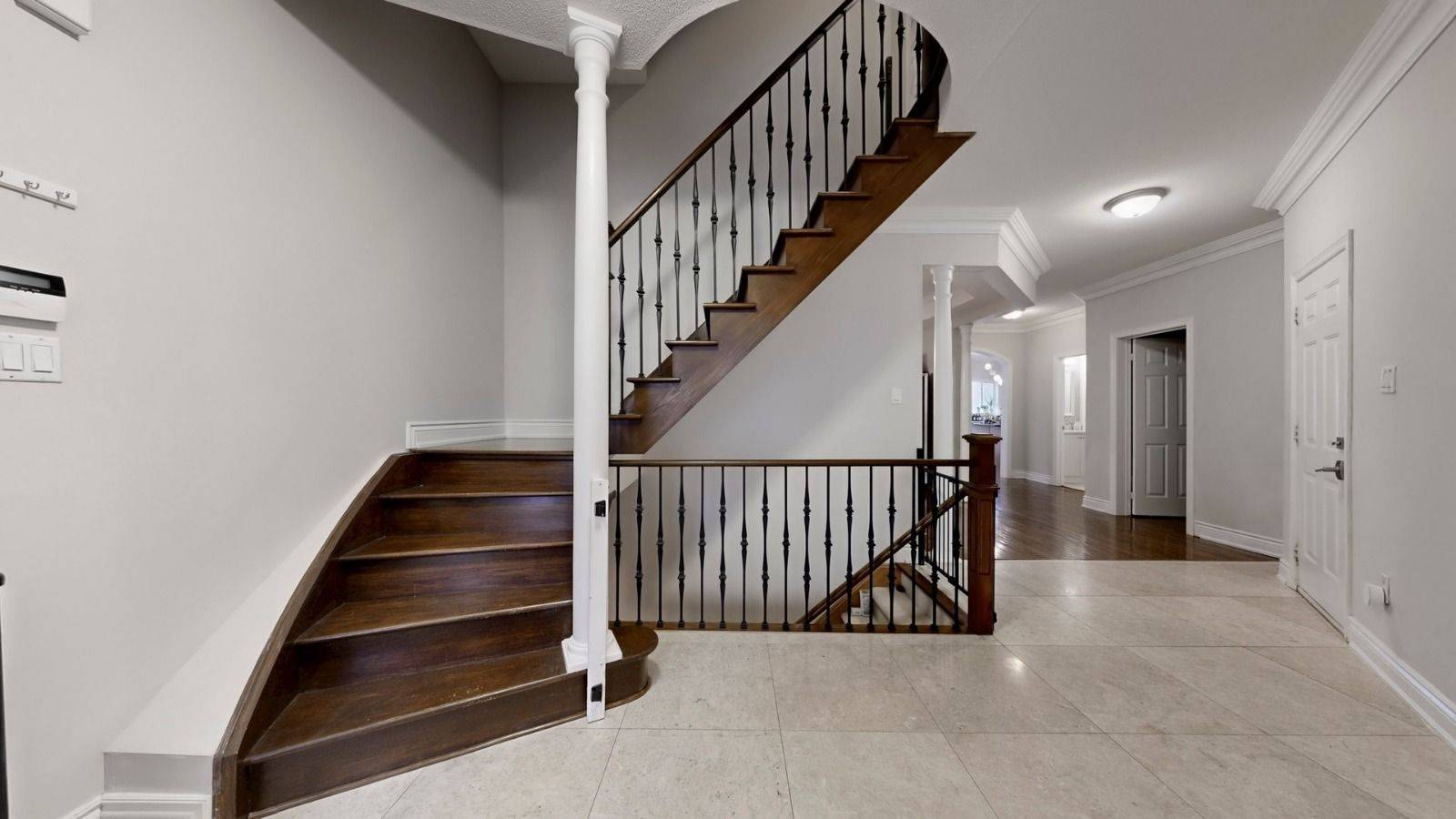 Vaughan, ON L4J 8T5,63 Seabreeze AVE