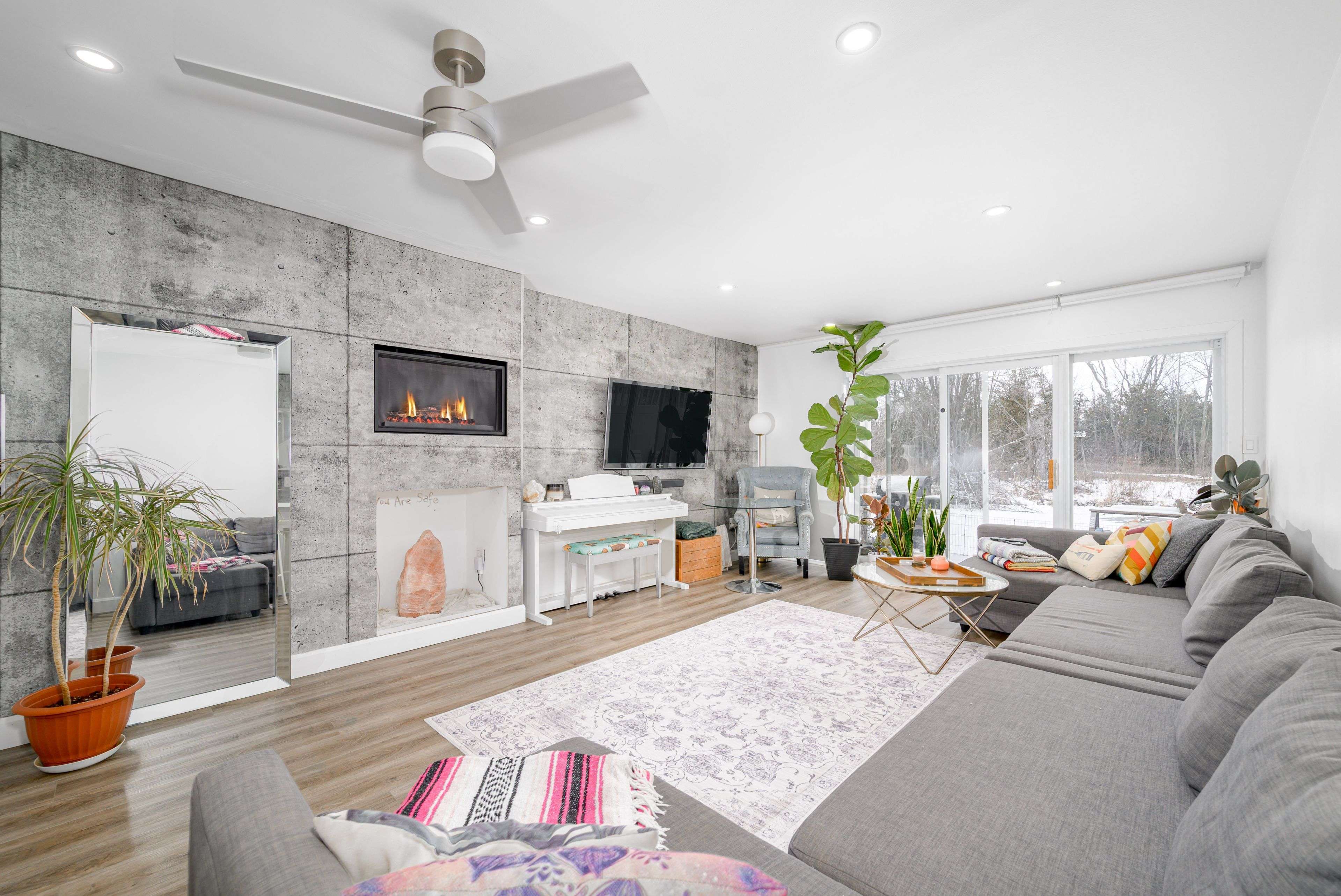 Ramara, ON L0K 1B0,4 Paradise BLVD #19