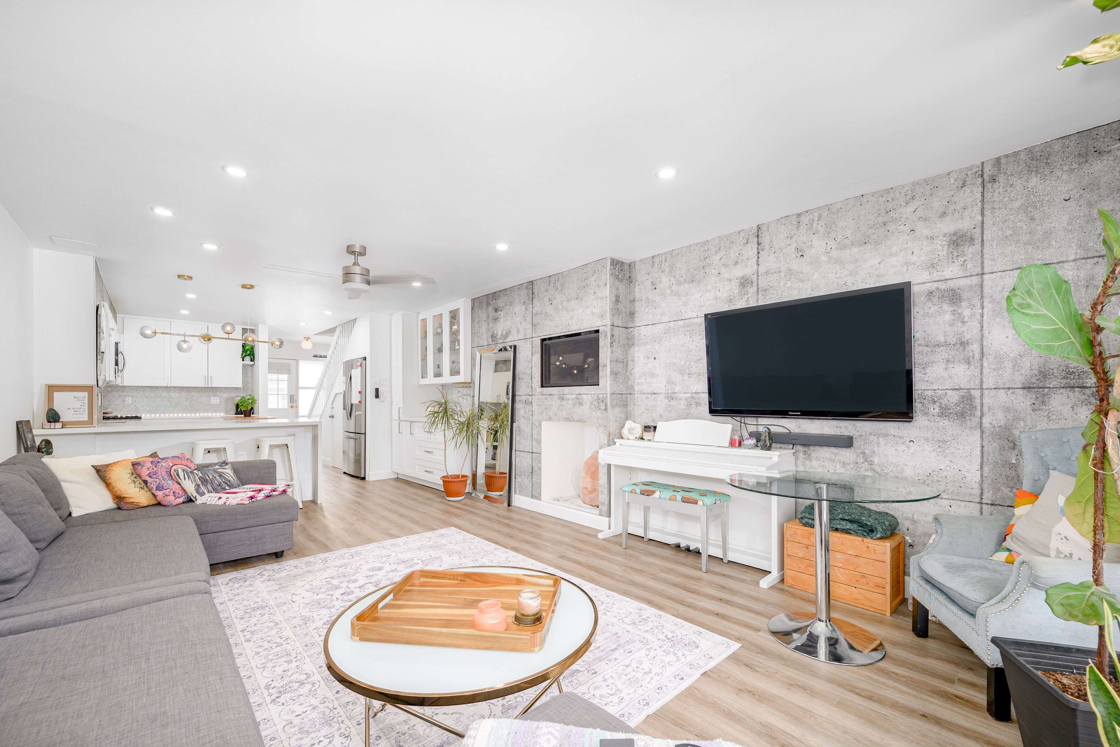 Ramara, ON L0K 1B0,4 Paradise BLVD #19