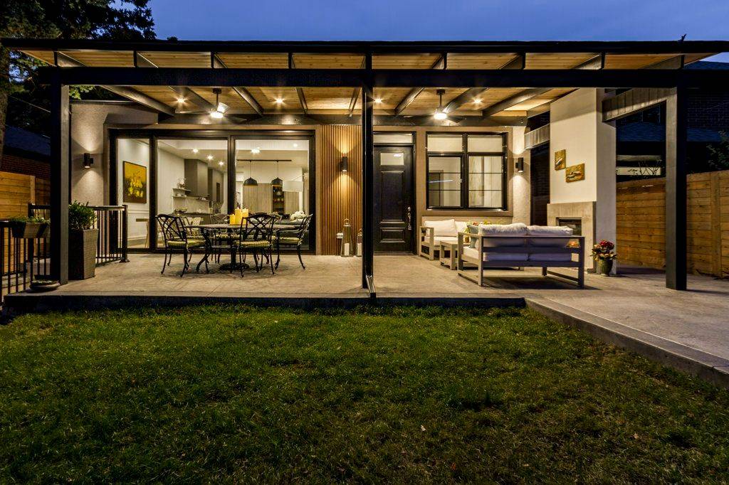 Toronto W08, ON M9B 4K5,118 Martin Grove RD