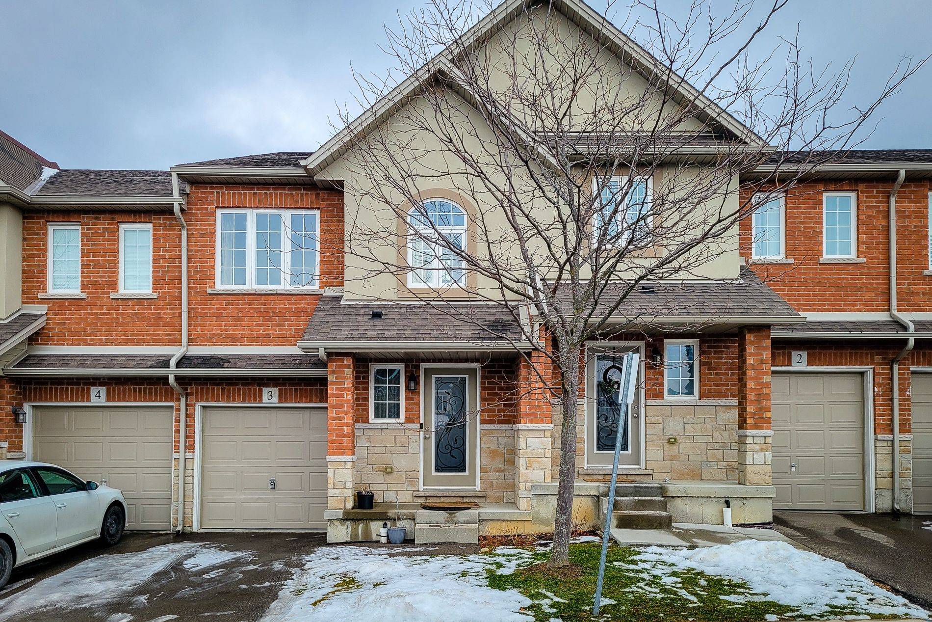 Hamilton, ON L8W 1C2,1354 Upper Sherman AVE #3