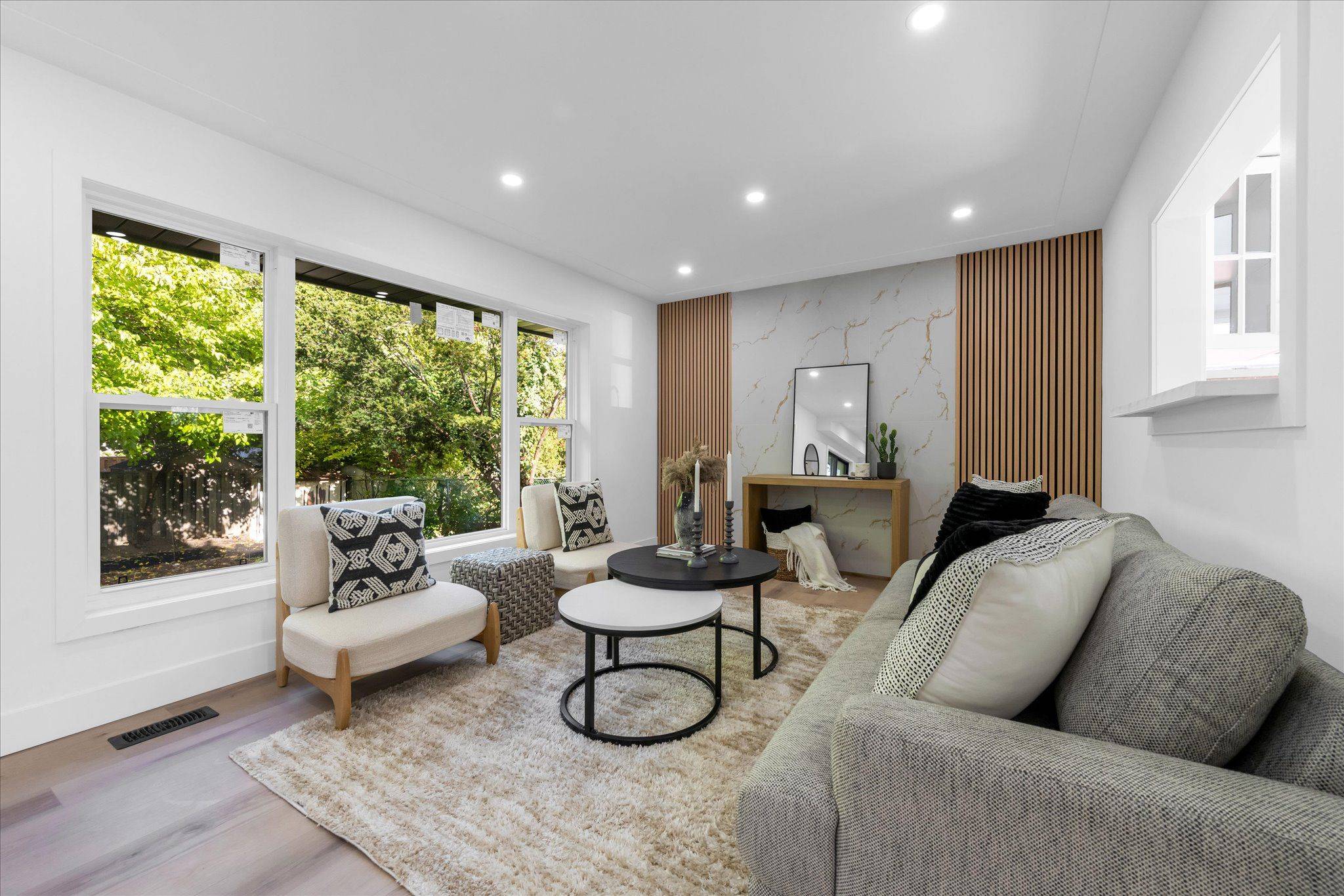 Hamilton, ON L8T 2H1,39 Grandfield ST