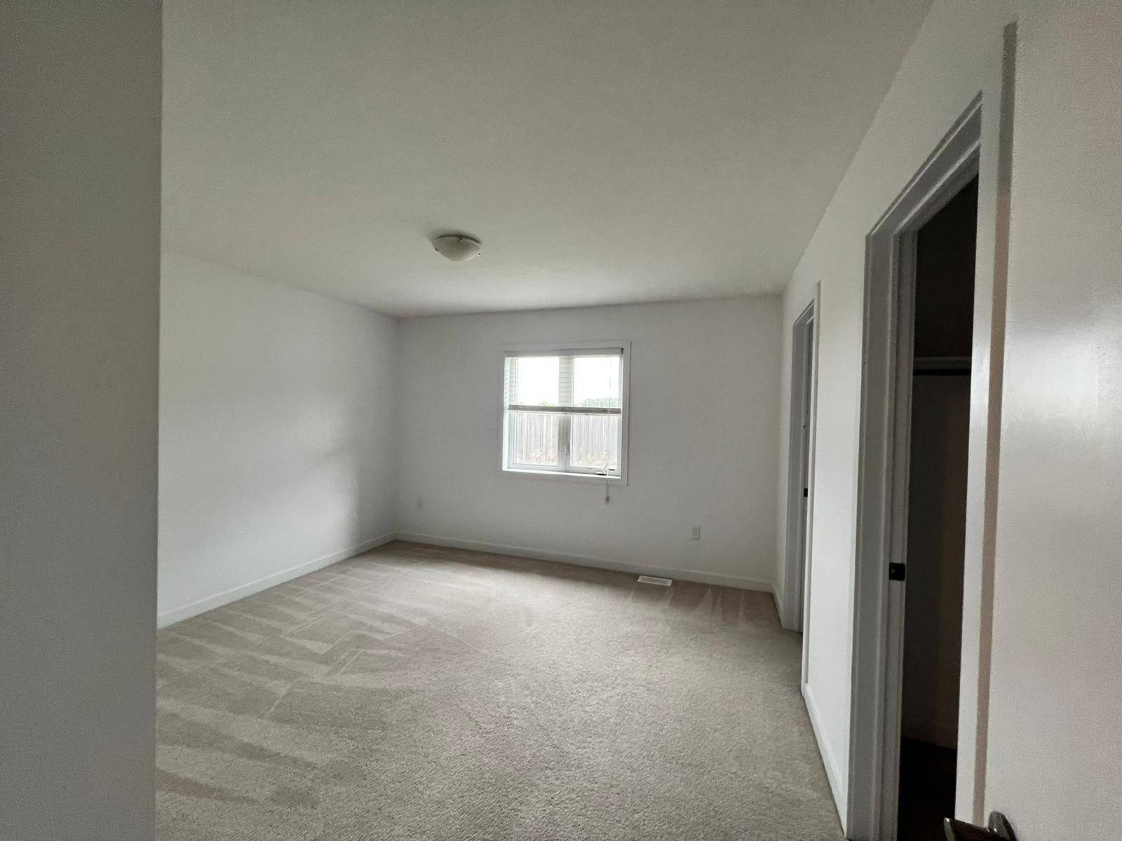 Hamilton, ON L8J 2V5,226 Crafter CRES