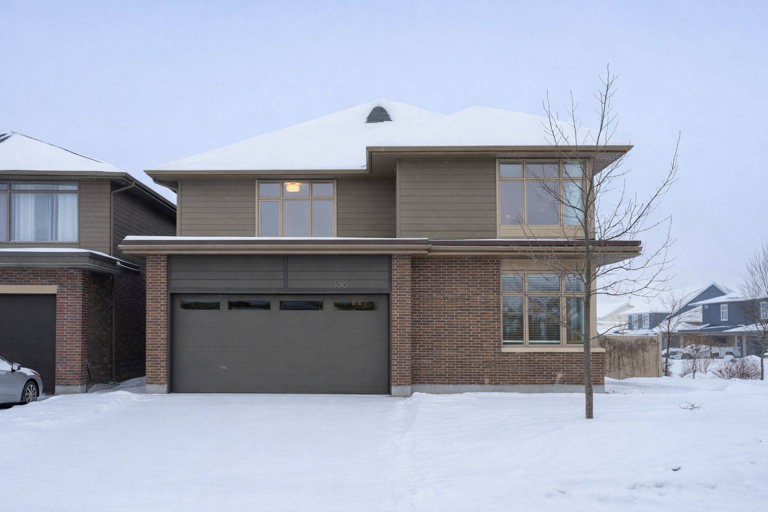 Barrhaven, ON K2J 6A4,100 Lochhouse WALK