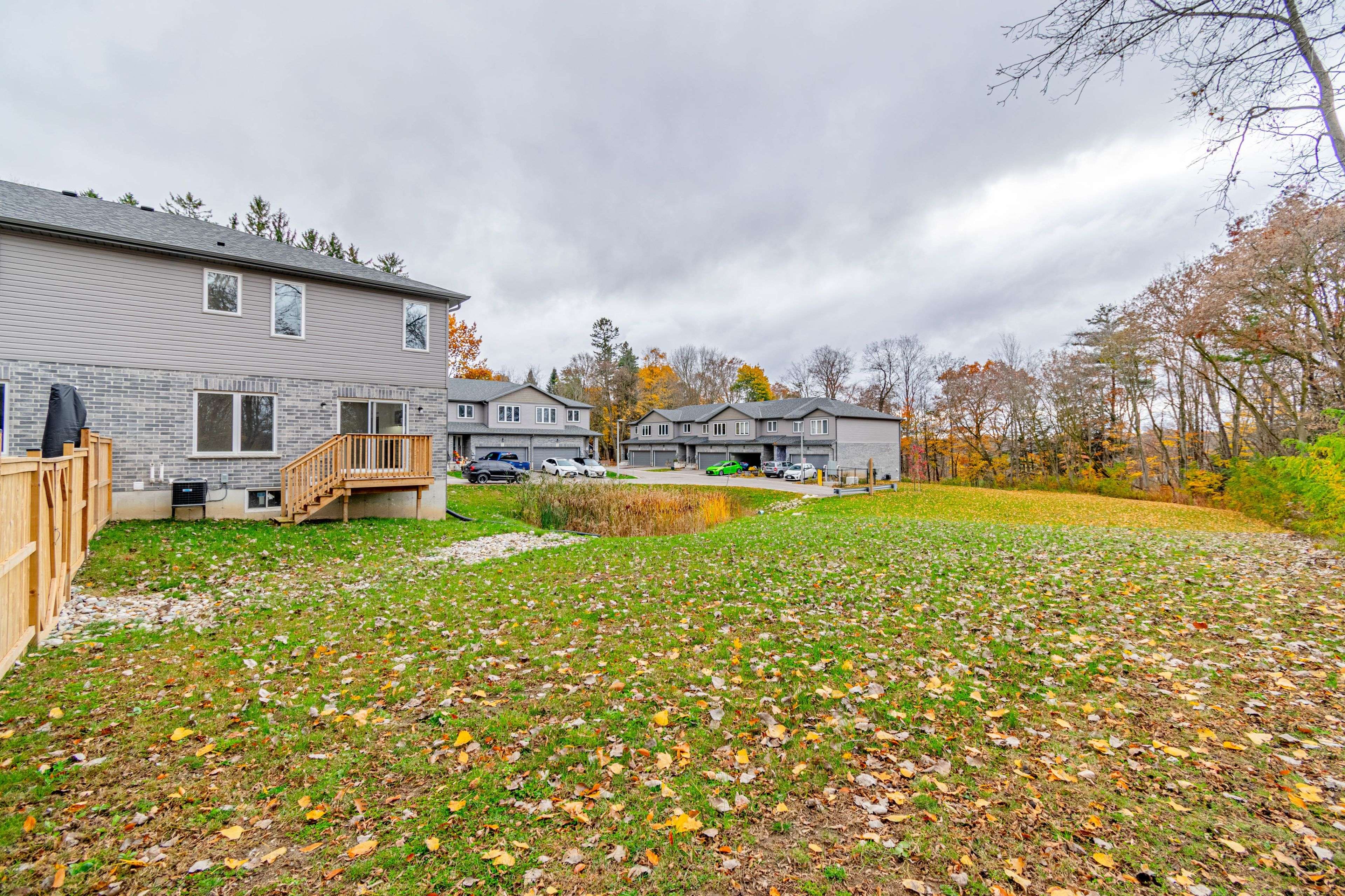 Tillsonburg, ON N4G 3C6,61 Vienna RD #18