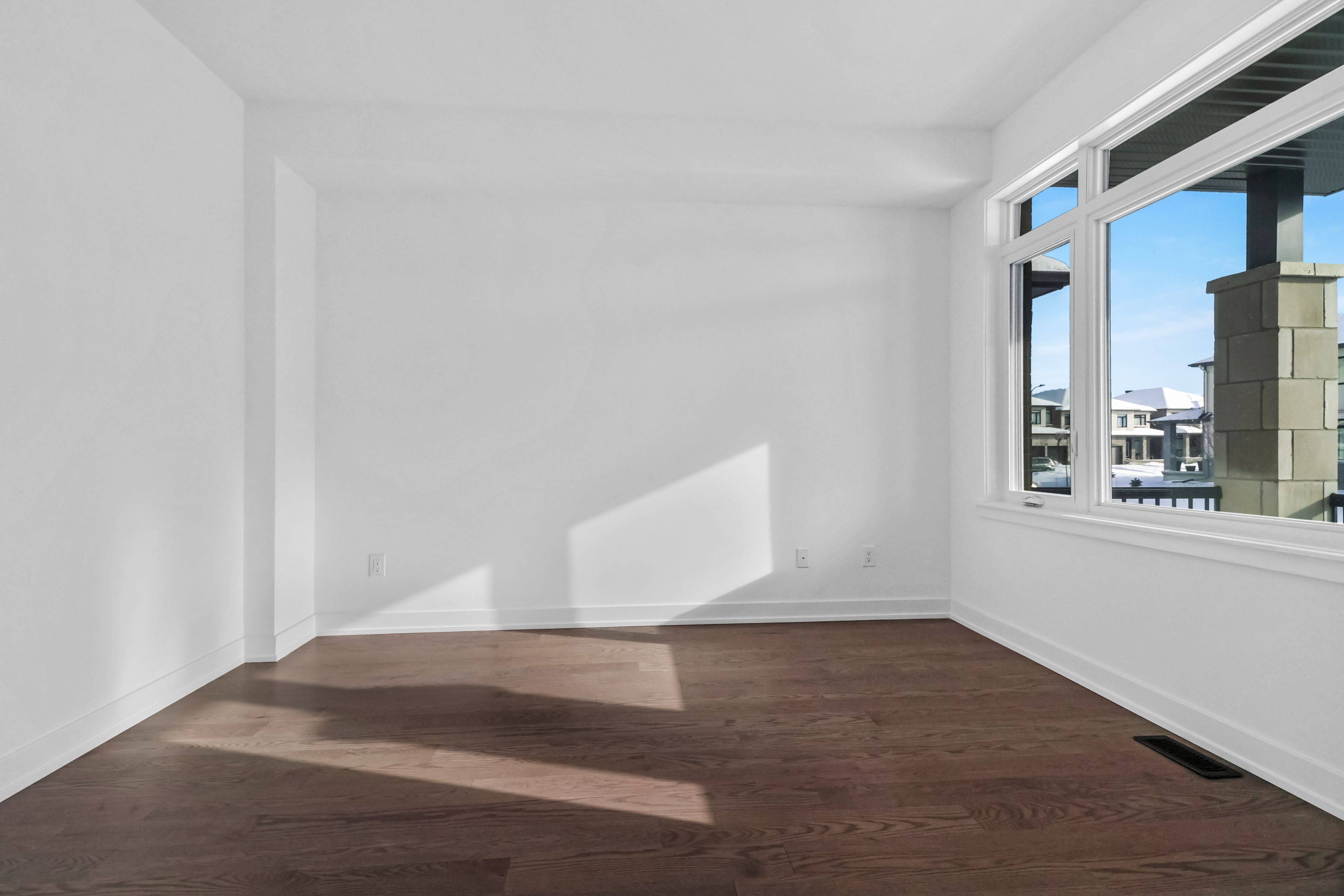 Blossom Park - Airport And Area, ON K4M 0L7,2020 ACOUSTIC WAY