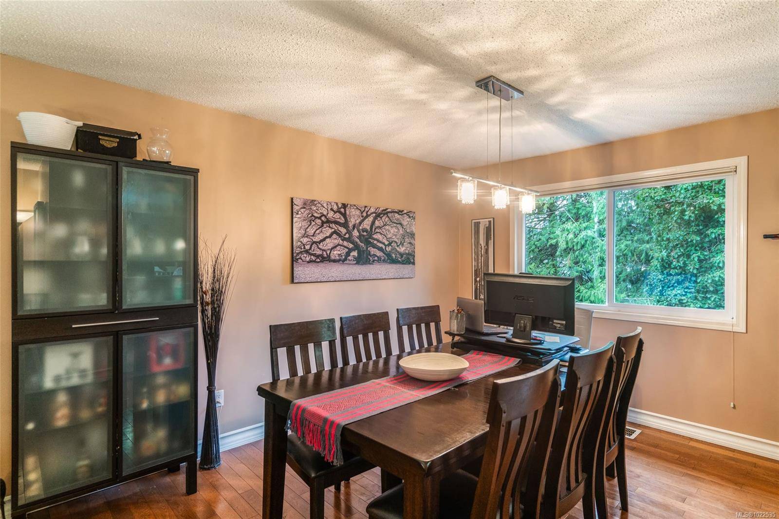 Nanaimo, BC V9T 4R5,3533 Fairview Dr