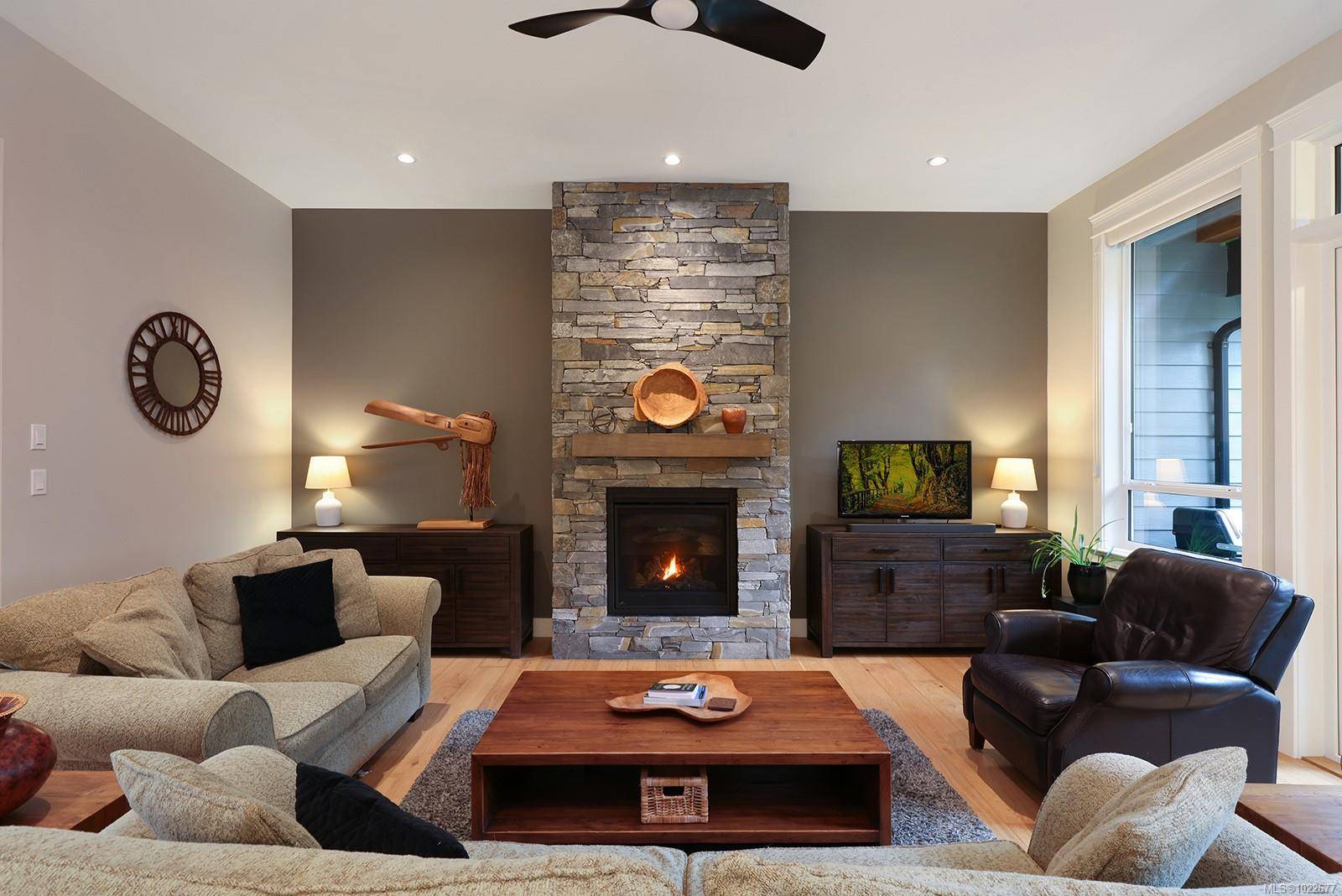 Courtenay, BC V9N 0H4,3221 Klanawa Cres