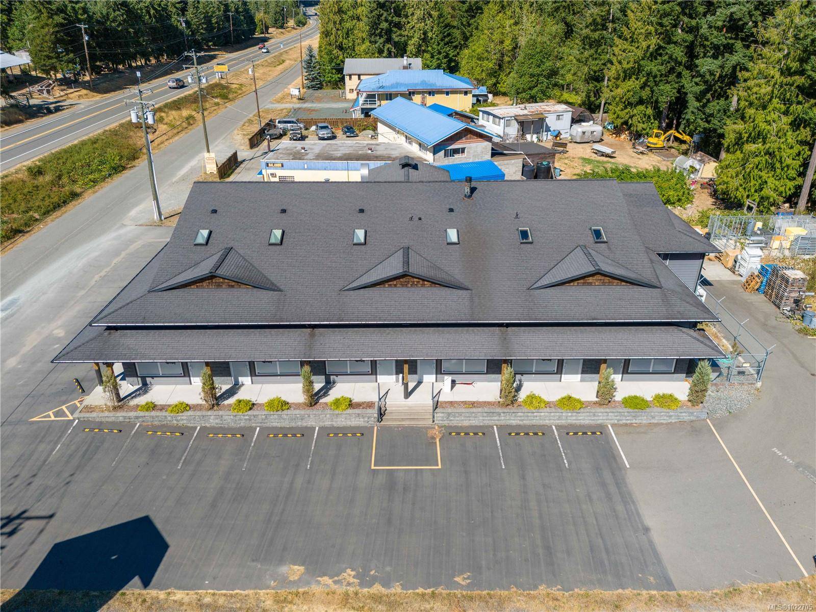 Coombs, BC V9K 1X2,3051 Van Horne Rd