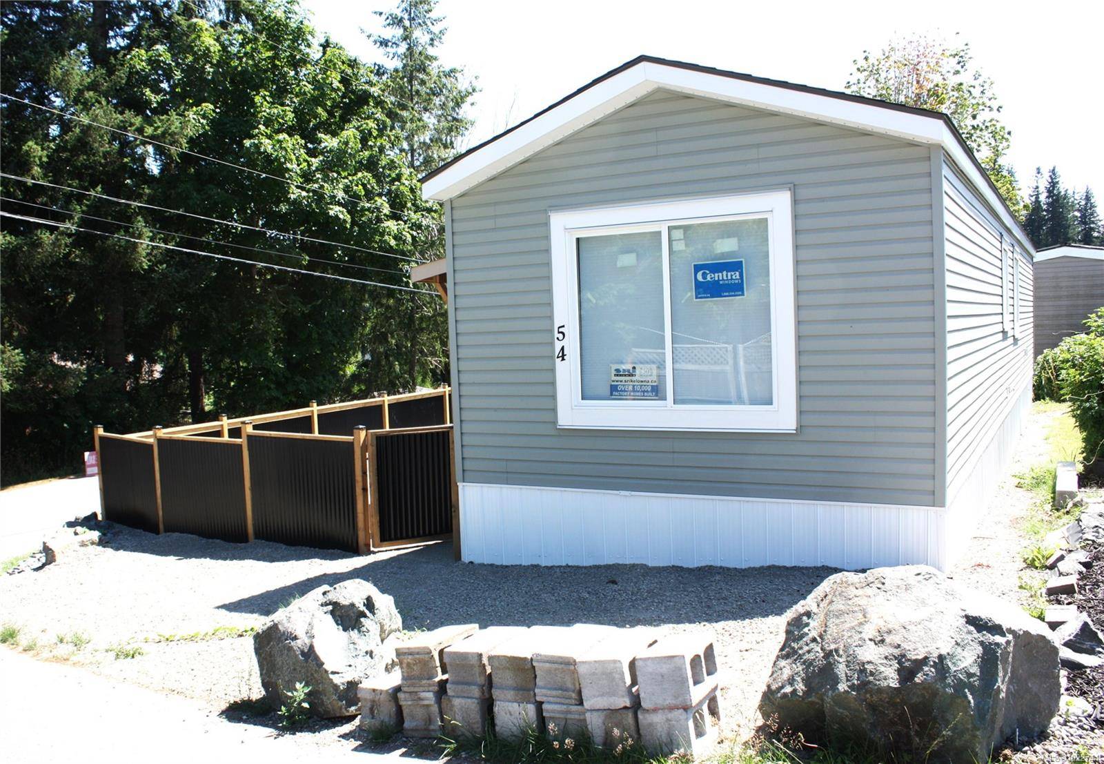 Campbell River, BC V9W 4N4,2520 Quinsam Rd #54