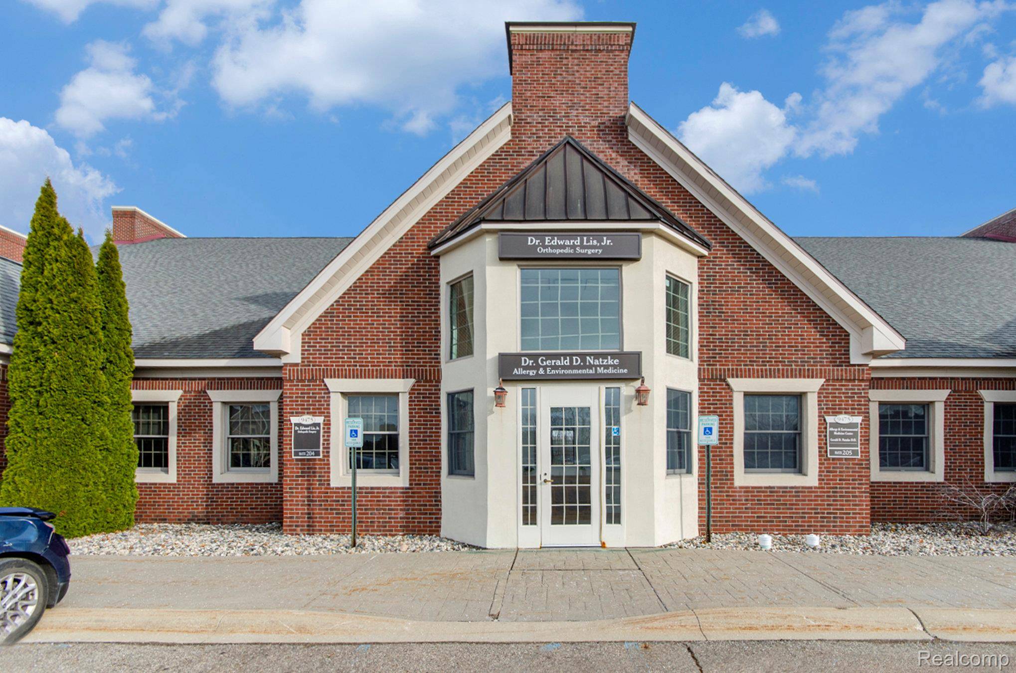 Grand Blanc, MI 48439,9475 Holly RD