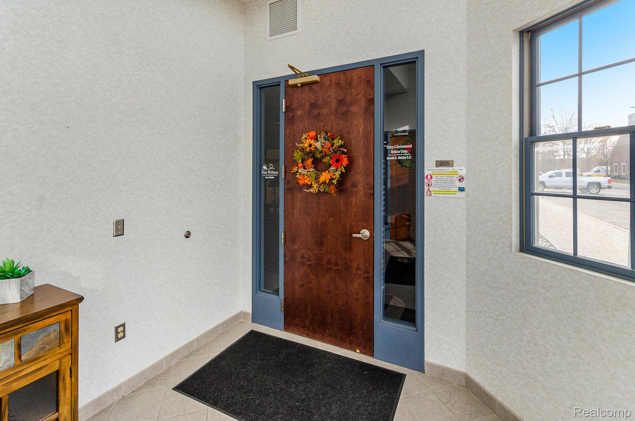 Grand Blanc, MI 48439,9475 Holly RD