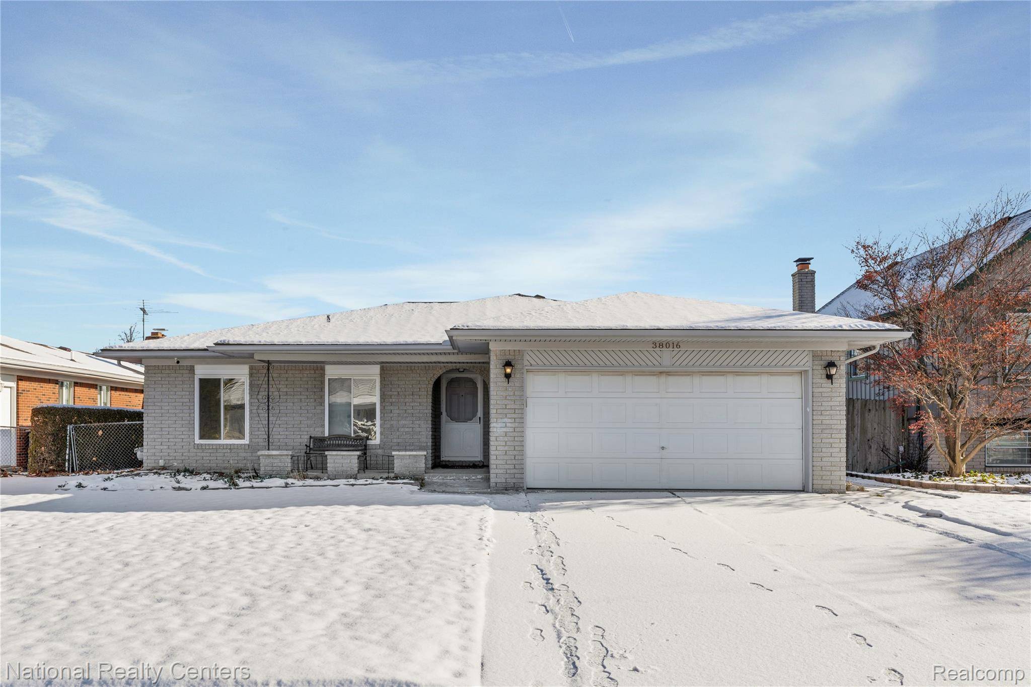 Sterling Heights, MI 48310,38016 Fringe DR