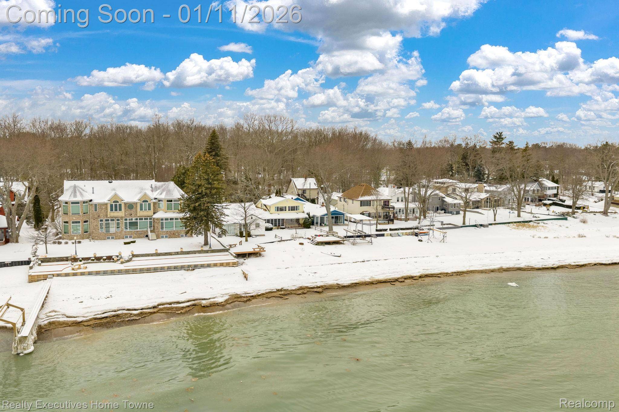 Fort Gratiot, MI 48059,5430 Lakeshore RD