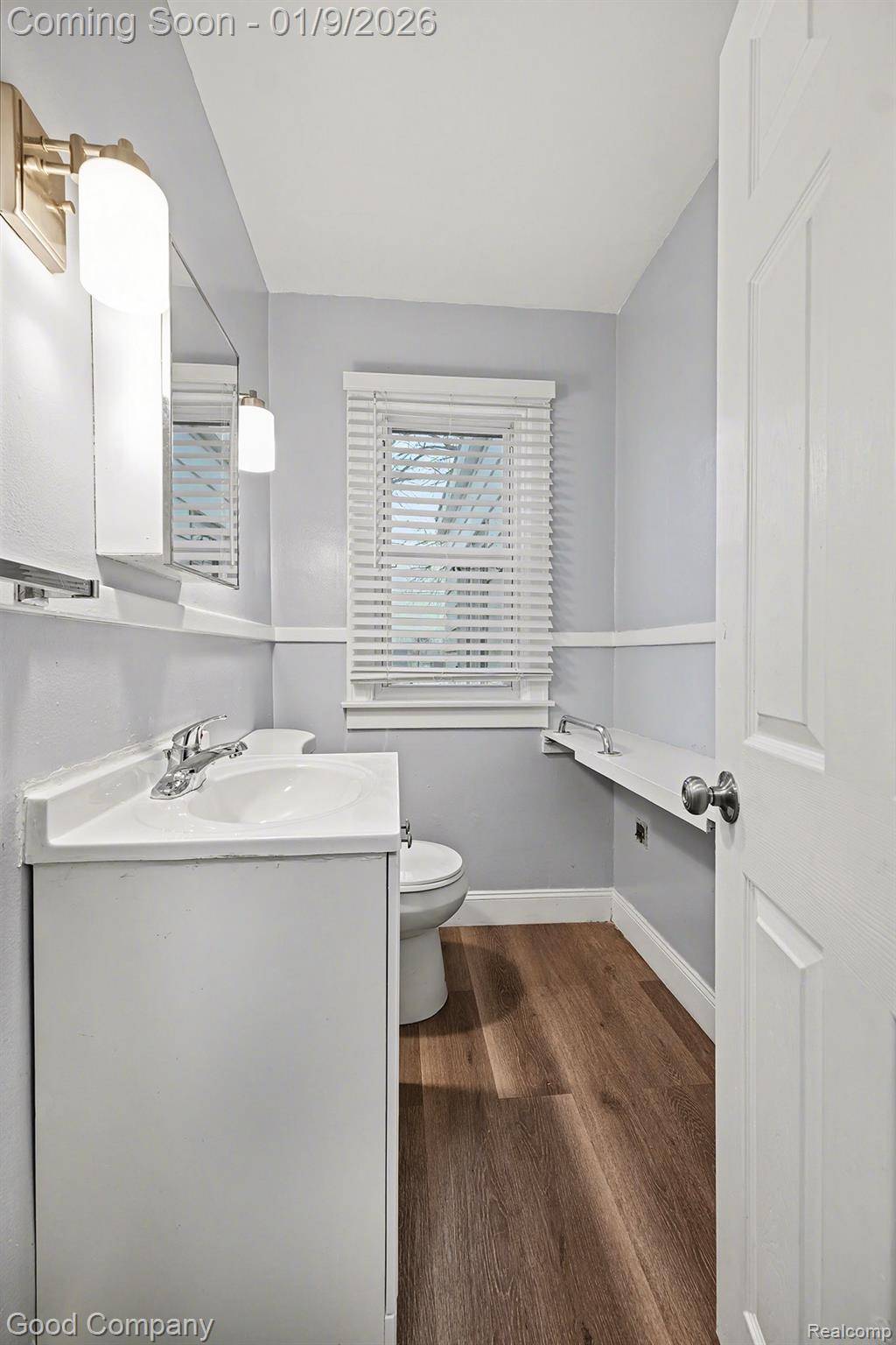 Clinton Township, MI 48035,20781 15 Mile RD