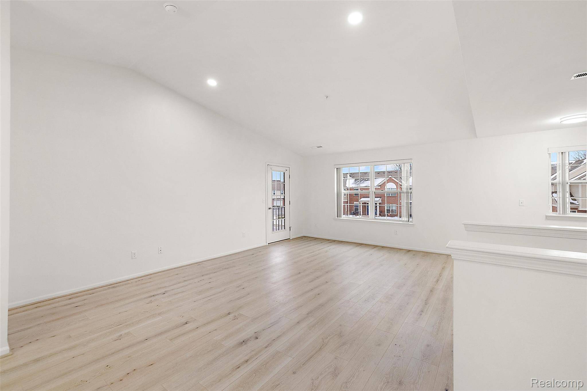 New Baltimore, MI 48051,28251 S Pointe LN