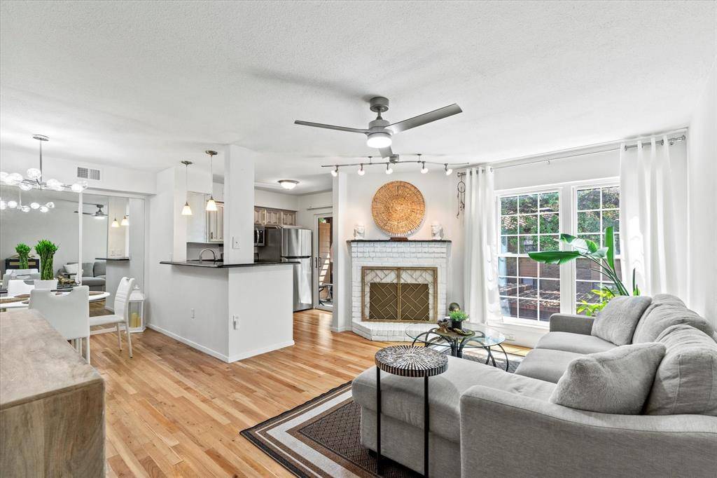 Dallas, TX 75254,5626 Preston Oaks Road #51D