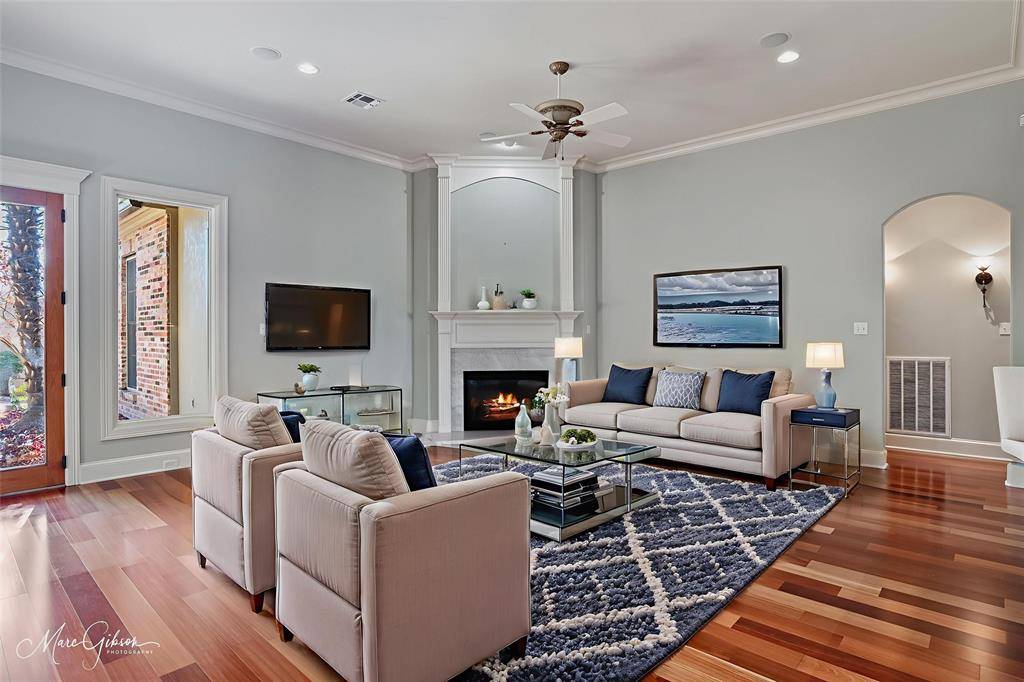 Bossier City, LA 71111,108 Vieux Carre