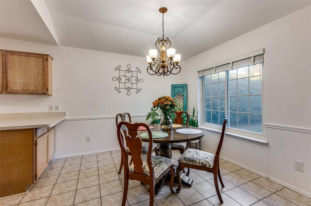 Benbrook, TX 76126,7125 Woodhinge Drive