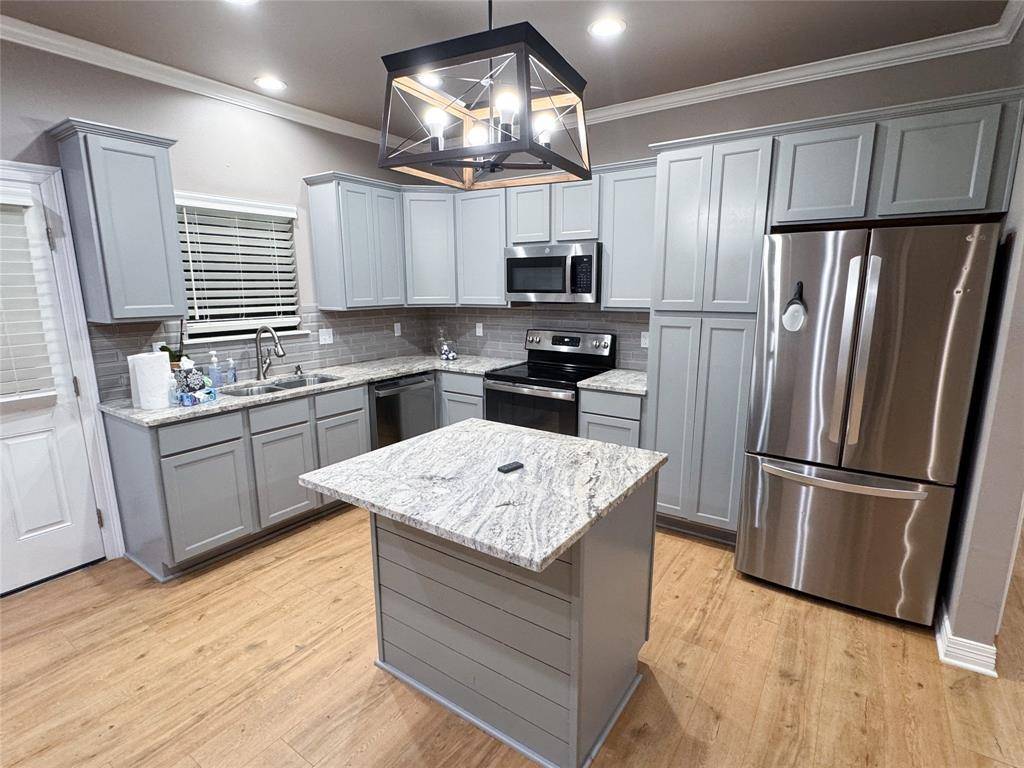 Benton, LA 71006,901 Lee Street