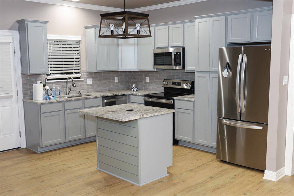 Benton, LA 71006,901 Lee Street