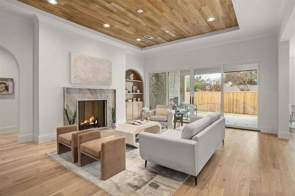 Dallas, TX 75220,4164 Saranac Drive