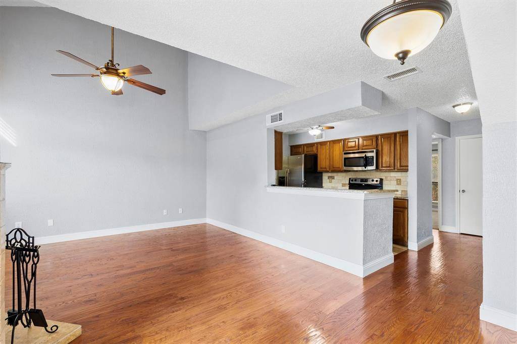 Dallas, TX 75254,5840 Spring Valley Road #912