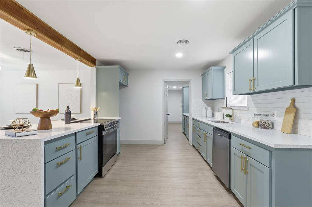 Benbrook, TX 76116,8004 Ferndale Drive