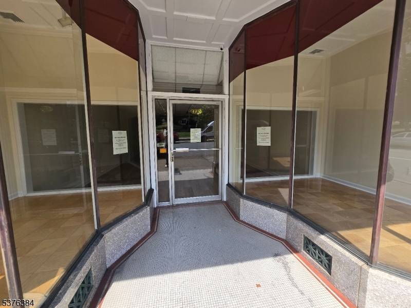 Newton Town, NJ 07860,65 Spring St