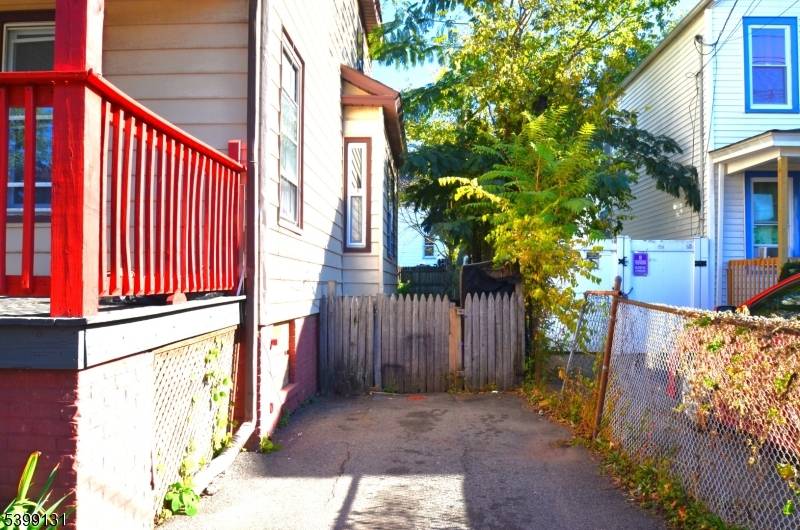 New Brunswick City, NJ 08901,130 Joyce Kilmer Ave