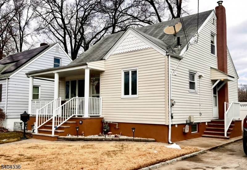 Linden City, NJ 07036,38 Pallant Ave